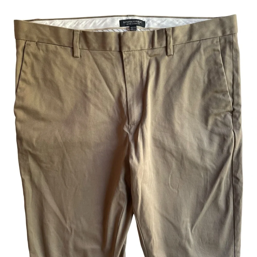 Banana Republic Fulton Skinny Rapid Movement Chino Pant Tan Brown Size 36W 27L
